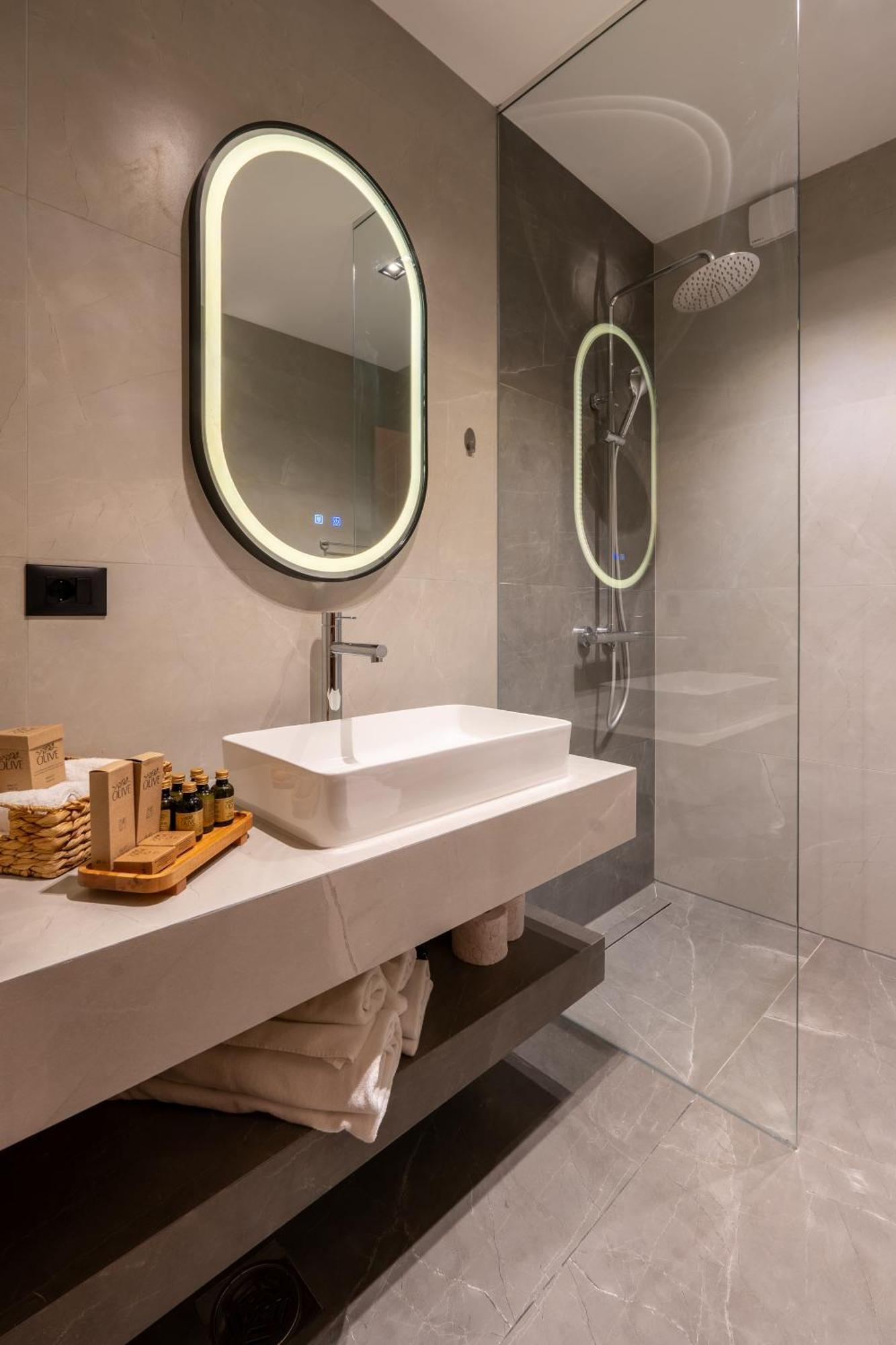 Ruby Hotel Prishtina بريشتاين المظهر الخارجي الصورة